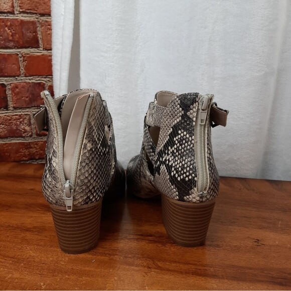 Fergalicious Snaleskin Booties - Picture 5 of 11